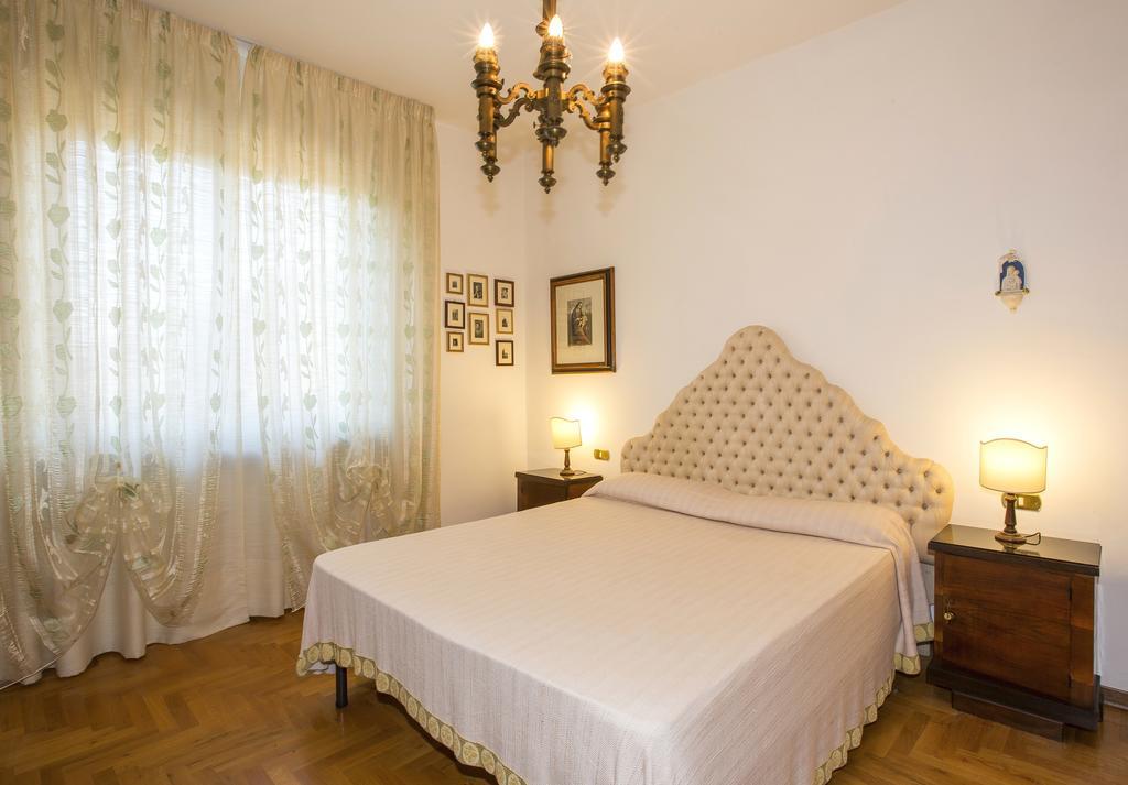 La Casa Di Gigliola Villa Monticiano Rum bild